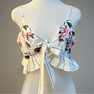 L'ATISTE White Floral Tie Accent Smocked Peplum Camisole sz XL